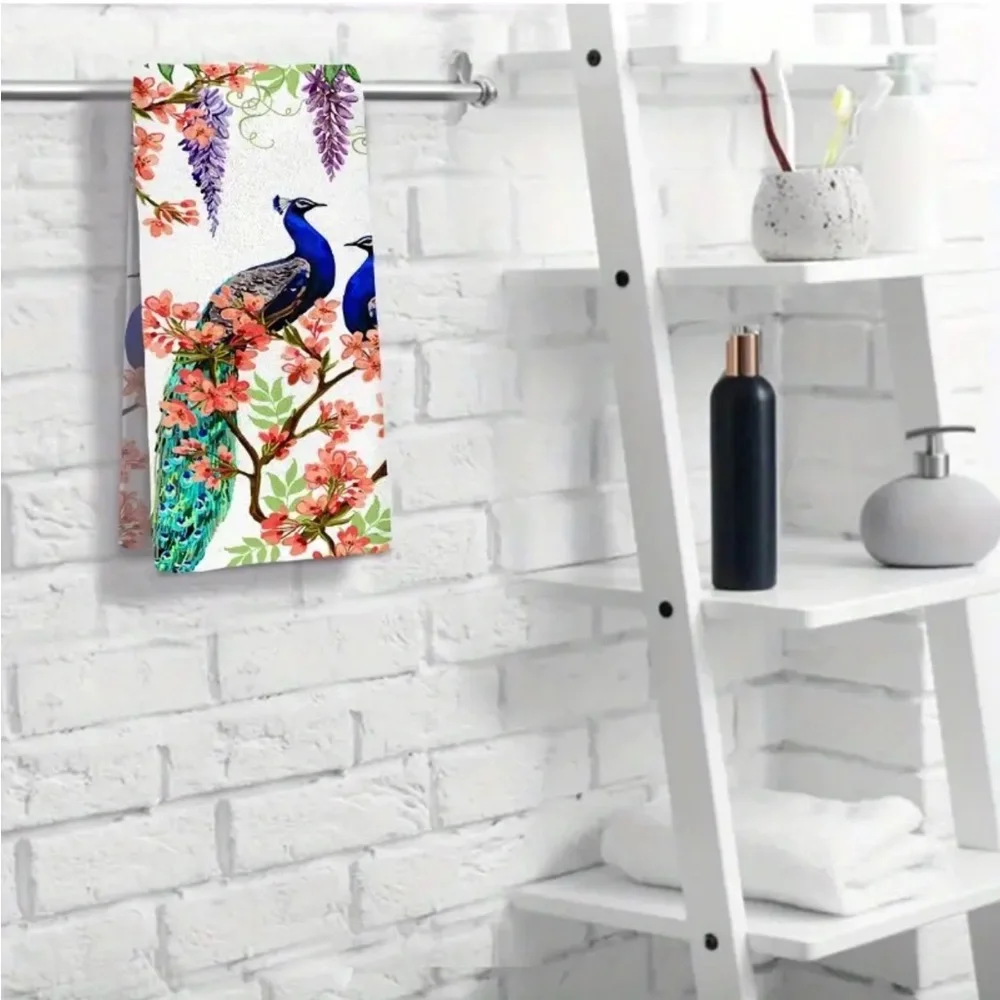 Luxurious Peacock Floral Bathroom/Kitchen Hand Towels, 2 ct